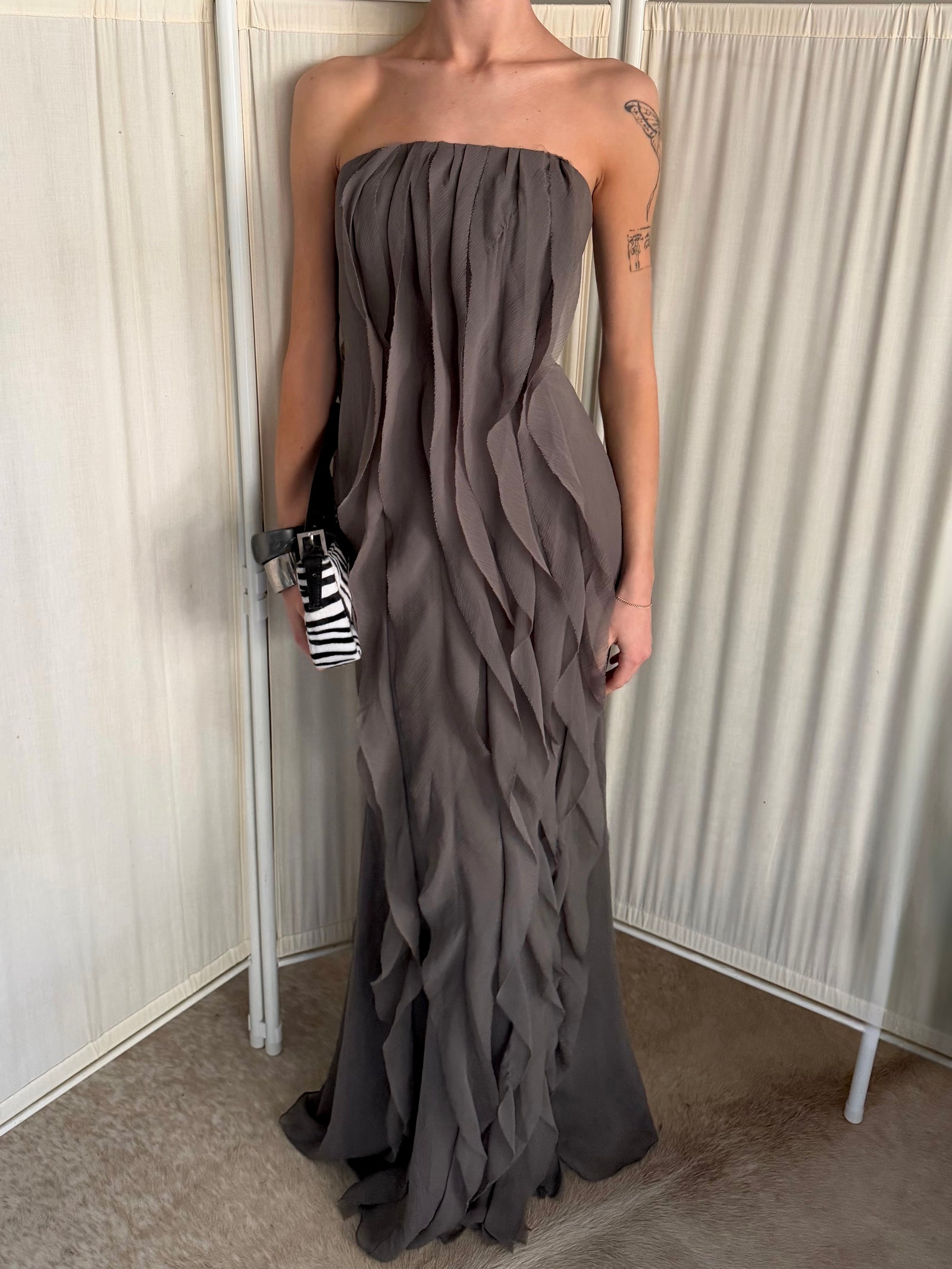 Vera Wang Vintage Cascading Gown In Charcoal Grey