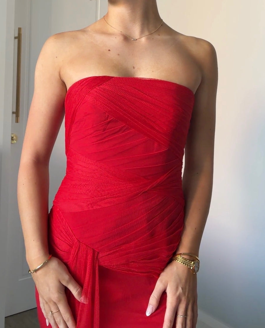 Vera Wang Vintage Paloma maxi in Red